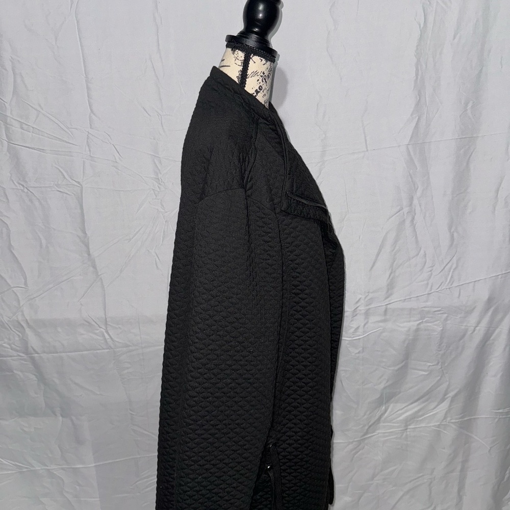 Jacket - Picture 3 of 4